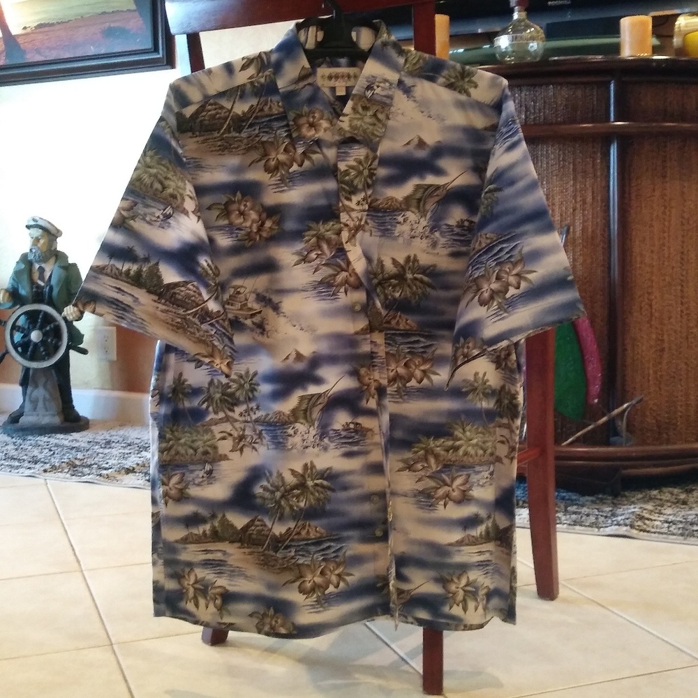 A mens casual beach shirt (Only worn once)